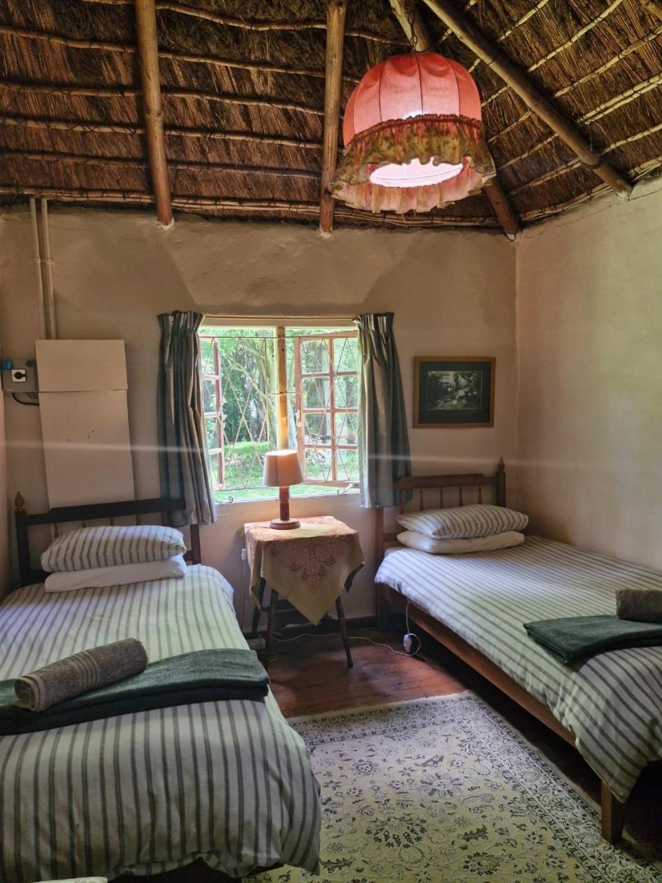 Back O' The Moon Holiday Cottage Hogsback Exterior foto